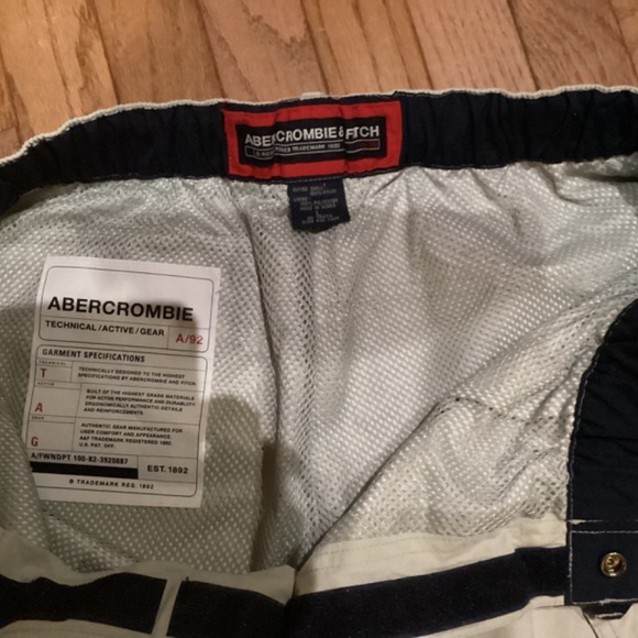 Abercrombie & Fitch Technical active gear pants - Picture 4 of 6